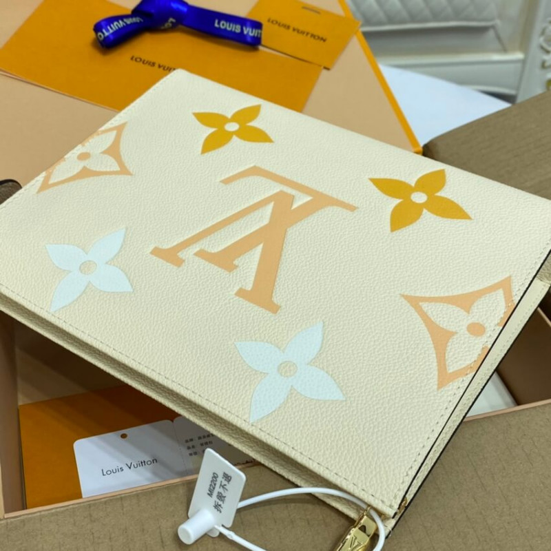 Bolsa de tocador Louis Vuitton 26 M80504-7
