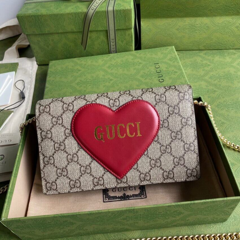 billetera de carcasa de la cadena de la cadena de San Valentín Gucci 648948-2