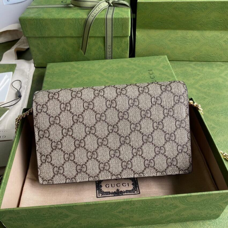 billetera de carcasa de la cadena de la cadena de San Valentín Gucci 648948-3