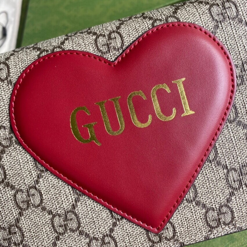 billetera de carcasa de la cadena de la cadena de San Valentín Gucci 648948-6