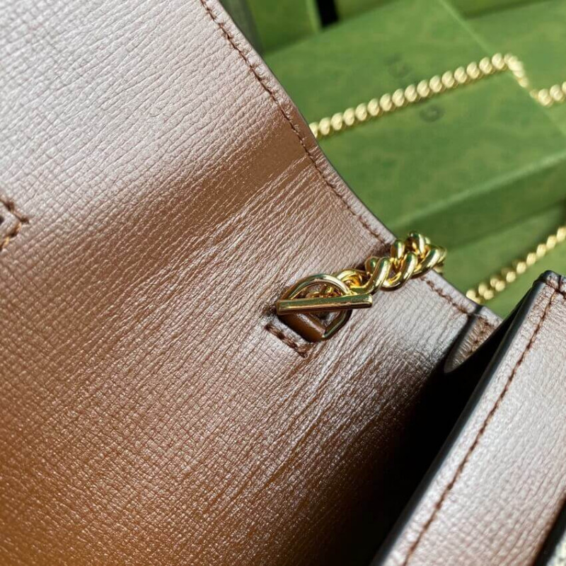 billetera de carcasa de la cadena de la cadena de San Valentín Gucci 648948-9