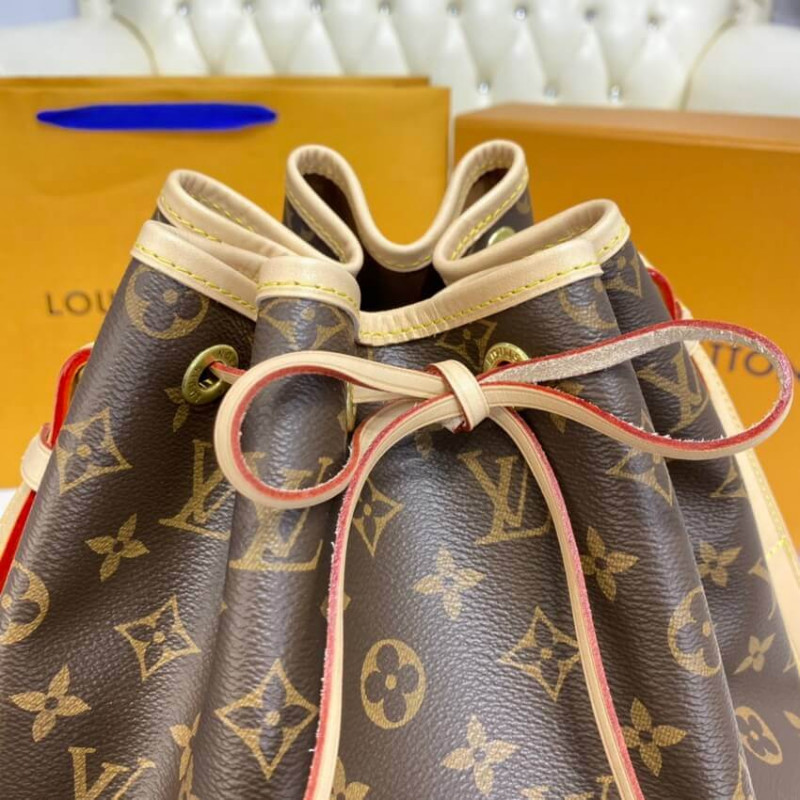 Louis Vuitton Monogram noe M42224-9