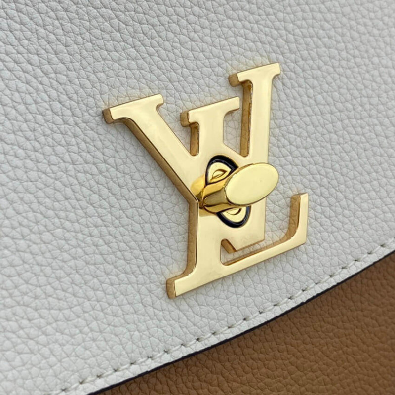 Louis Vuitton Lockme Ever BB M56645-11