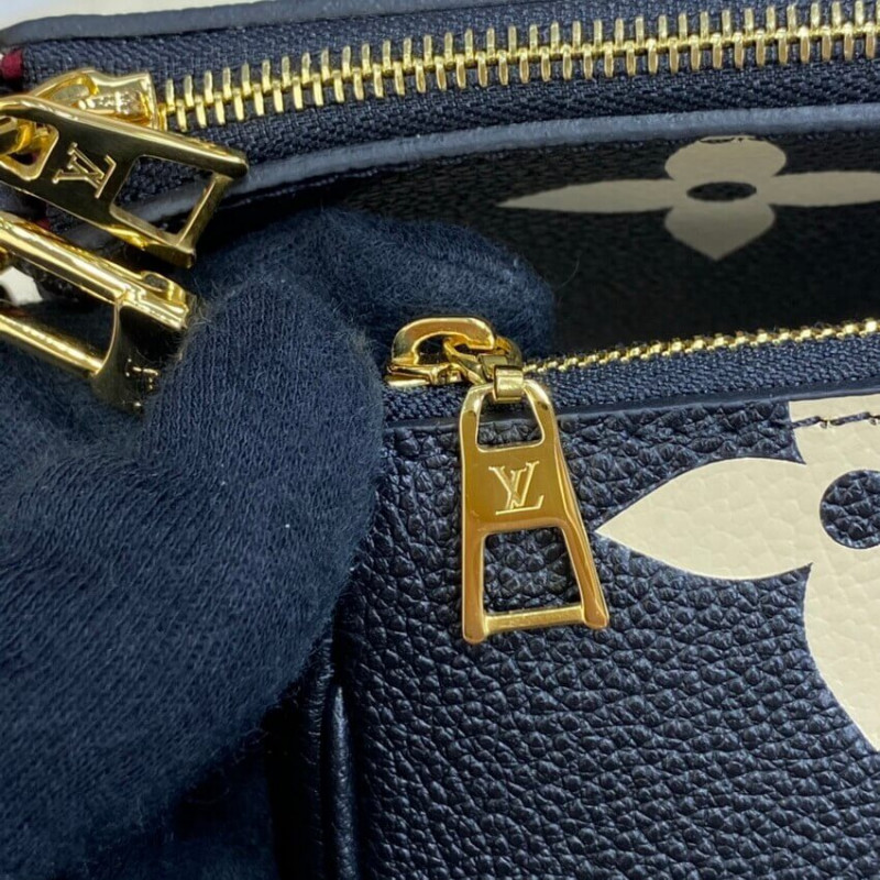 Louis Vuitton Bicolor Multi Pochette AccessOires M45777-8