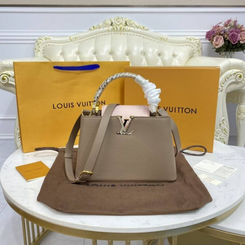 Louis Vuitton Taurillon Leather y Python Capucines BB M57539-3