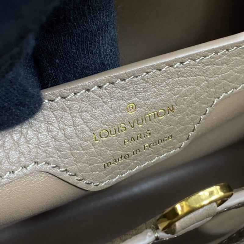 Louis Vuitton Taurillon Leather y Python Capucines BB M57539-13