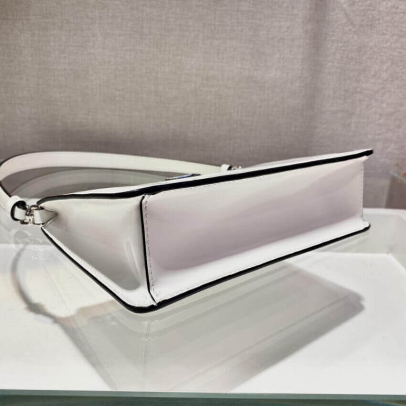 Prada Saffiano Leather Mini Bolsa 1BC155-8