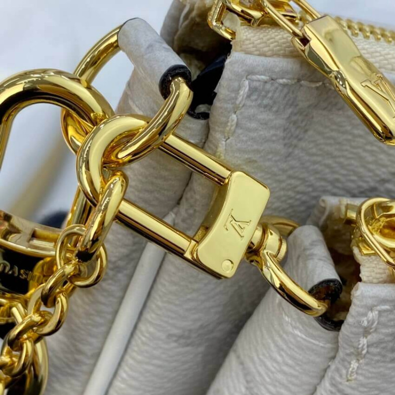 Louis Vuitton Monogram Multi Pochette AccessOires White-13