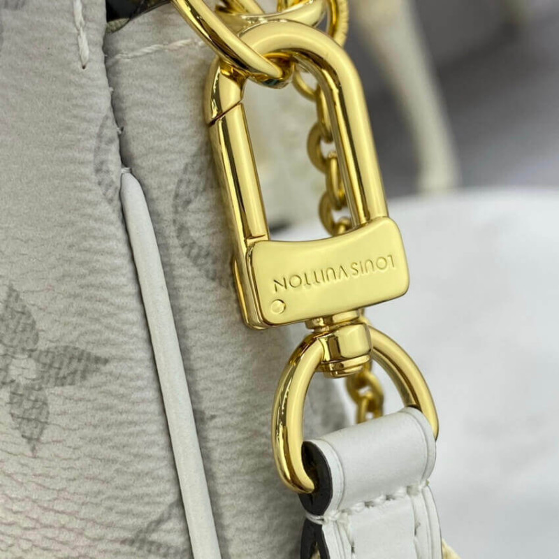 Louis Vuitton Monogram Multi Pochette AccessOires White-14