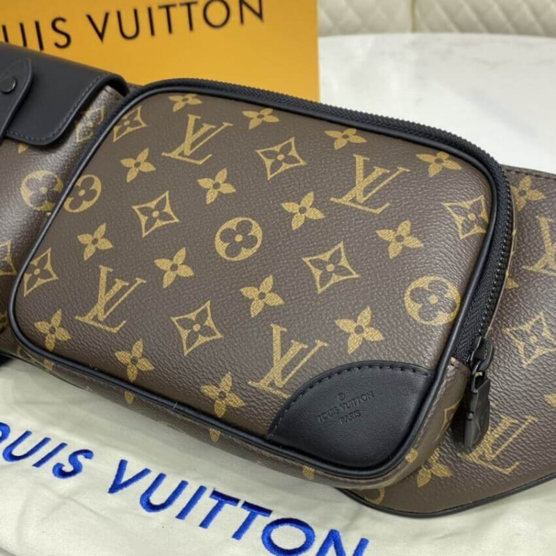 Louis Vuitton Christopher BumBolsa M45337-6