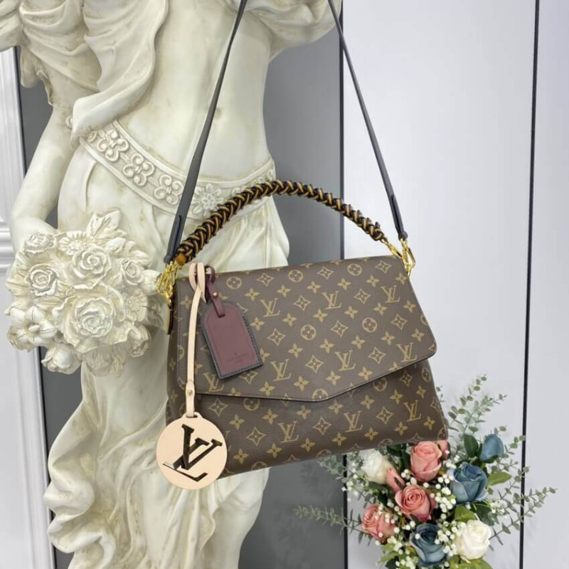 Louis Vuitton Monogram Beauborg MM M43953-2