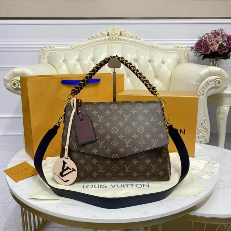 Louis Vuitton Monogram Beauborg MM M43953-3