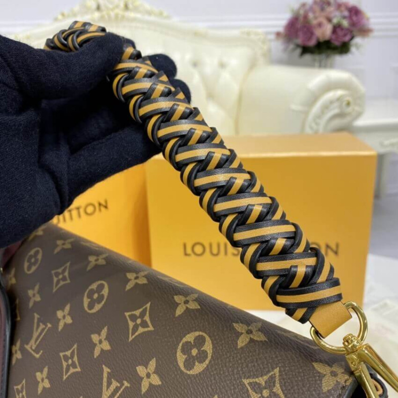 Louis Vuitton Monogram Beauborg MM M43953-8