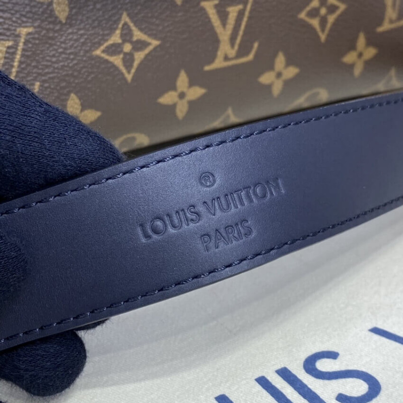 Louis Vuitton Monogram Beauborg MM M43953-10