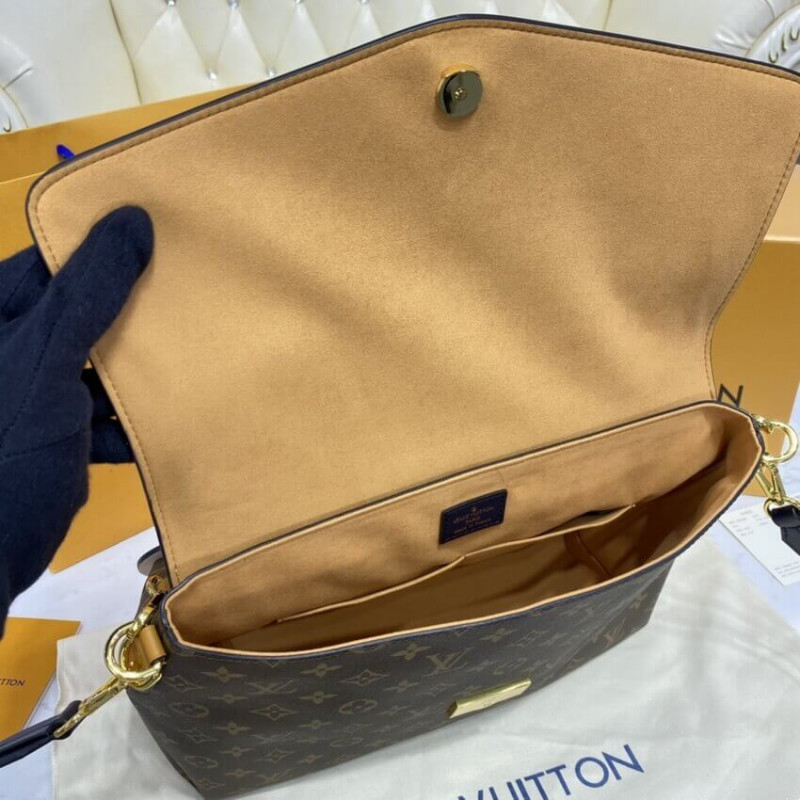 Louis Vuitton Monogram Beauborg MM M43953-13