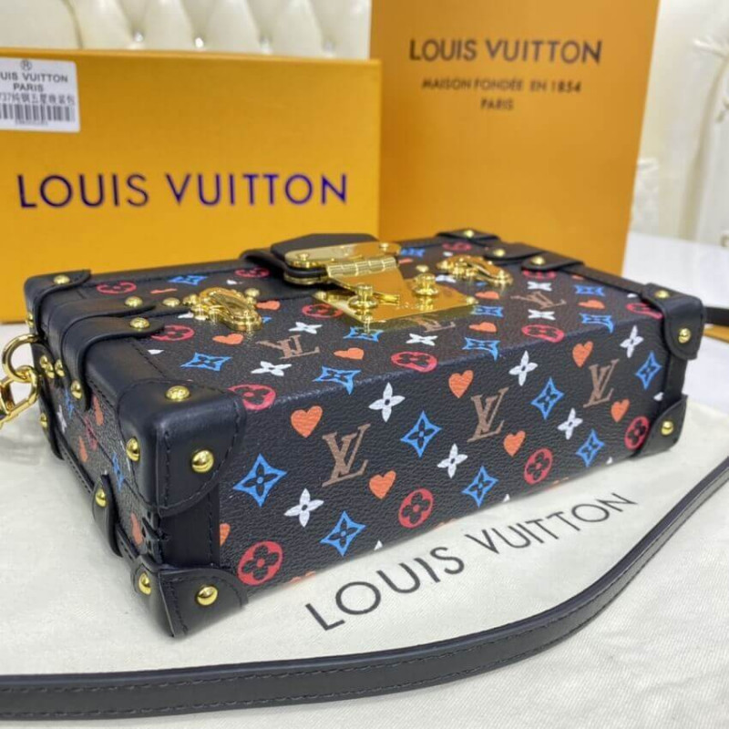 Juego de Louis Vuitton en Petite Malle M57454-7