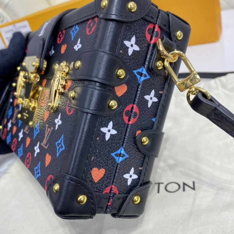 Juego de Louis Vuitton en Petite Malle M57454-9