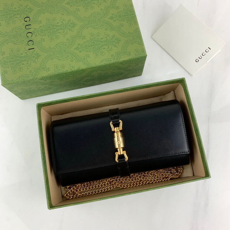 Gucci Jackie 1961 billetera de la cadena de terneros 652681-10