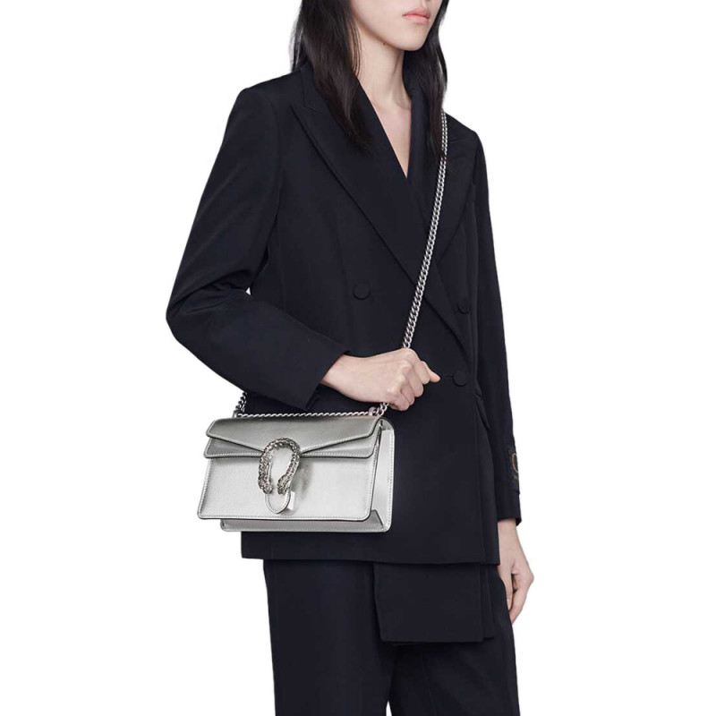 Gucci Dionysus Bolso de hombro pequeño en cuero cojo de plata 499623-1