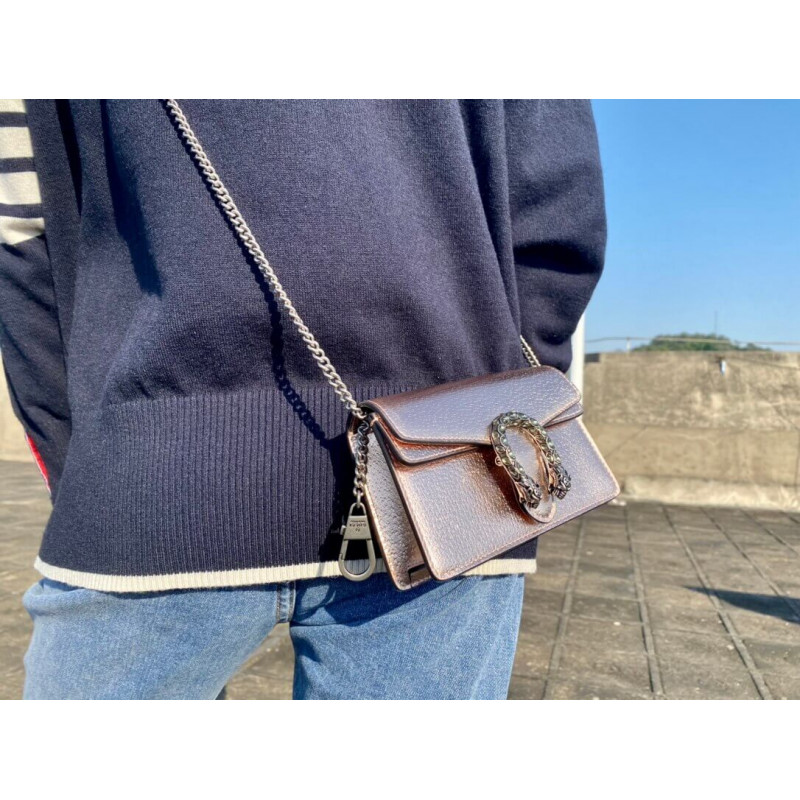 Bolso de hombro pequeño de Gucci Dionysus en cuero cojo de oro rosa 499623-4