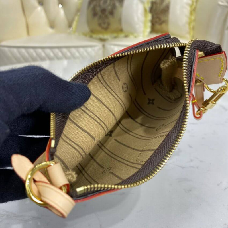 Louis Vuitton Mini Pochette Delightful M40309-16