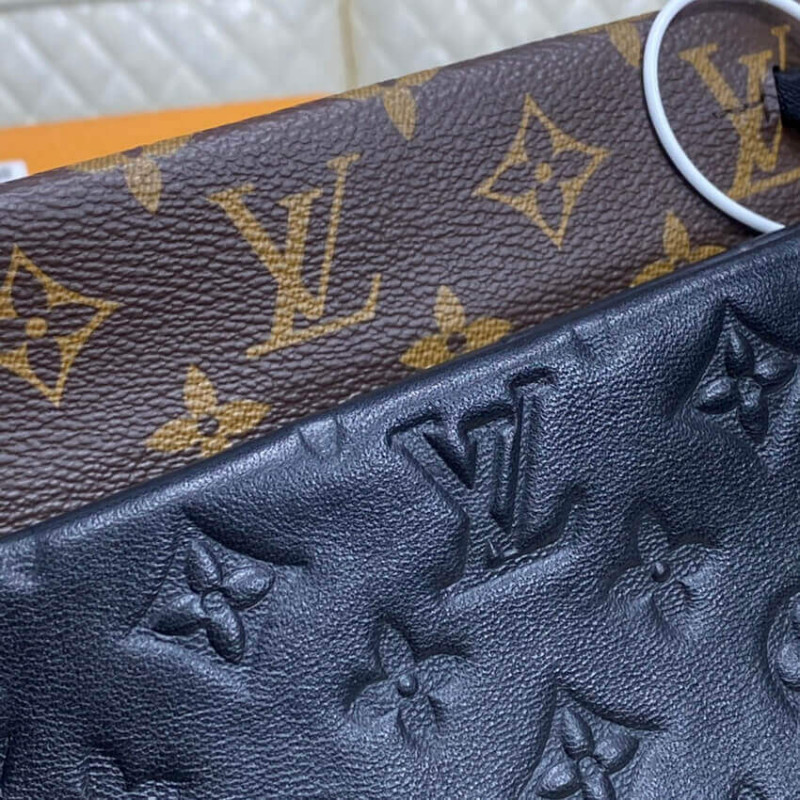 Louis Vuitton Lv3 Pouch M45412-15