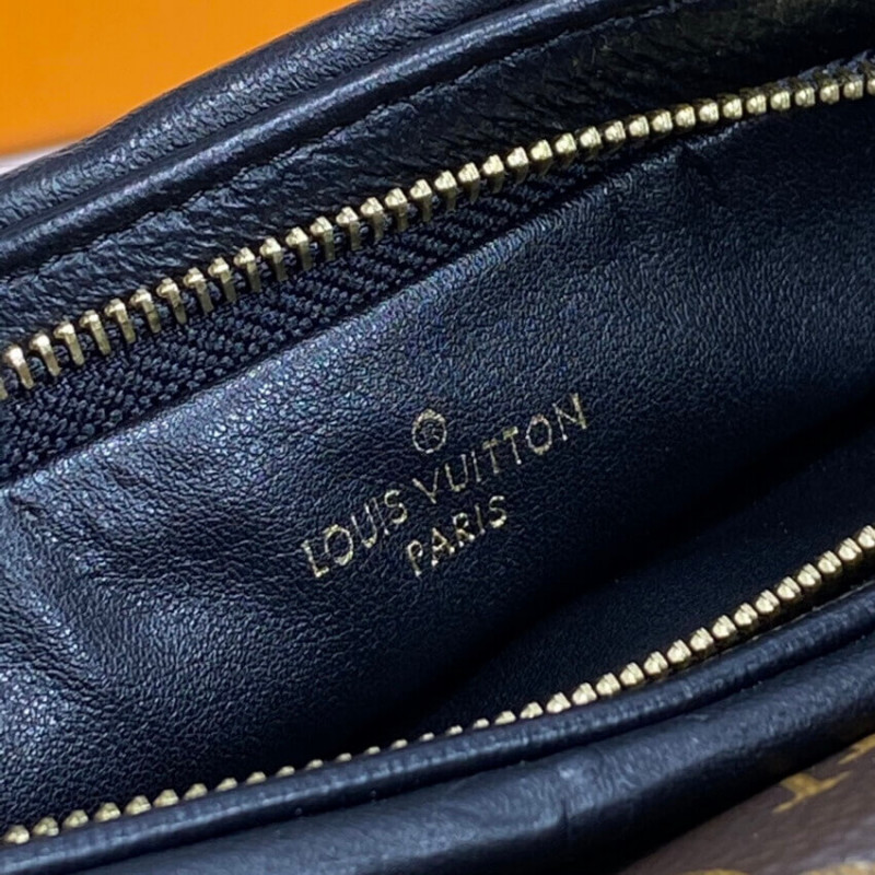 Louis Vuitton Lv3 Pouch M45412-18