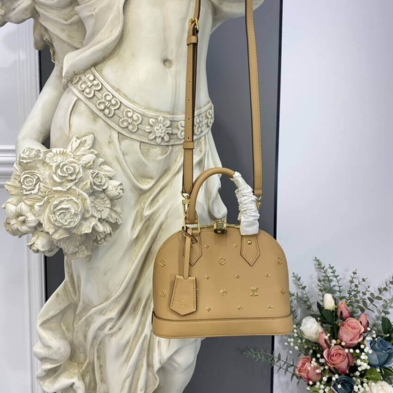 Louis Vuitton Alma BB Monogram Metal en Beige M58638-2