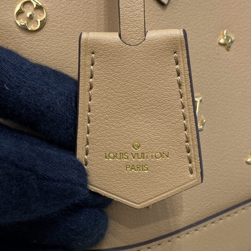 Louis Vuitton Alma BB Monogram Metal en Beige M58638-11