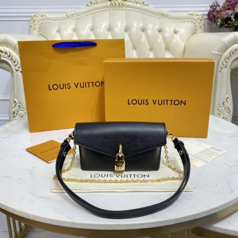 LOUIS VUITTON CADACK ON Strap M80682 M80819-4