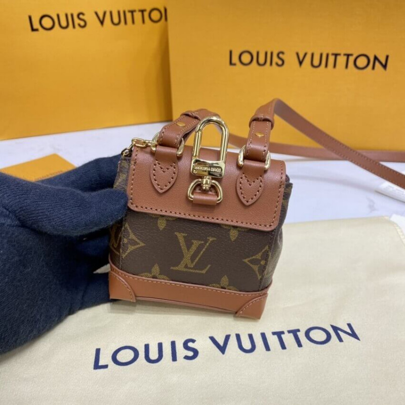 Louis Vuitton Monogram Mini Steamer Pouch M00340-2