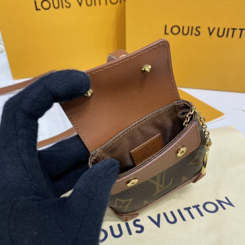 Louis Vuitton Monogram Mini Steamer Pouch M00340-8
