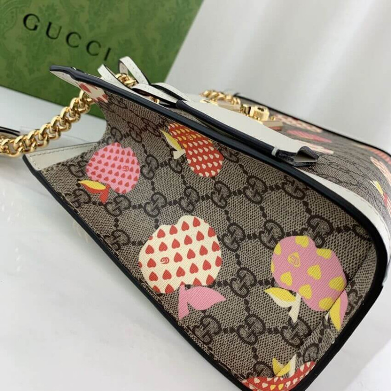 Gucci Cadlock GG Heart Patrón de manzana Bolso de hombro pequeño 498156-6