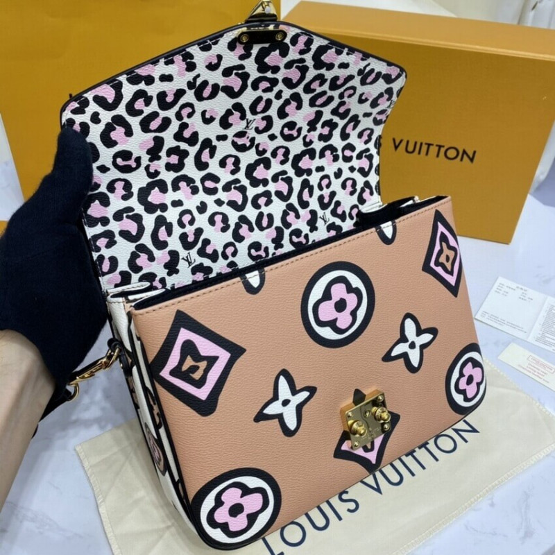 Louis Vuitton Pochette Metis M45823-12