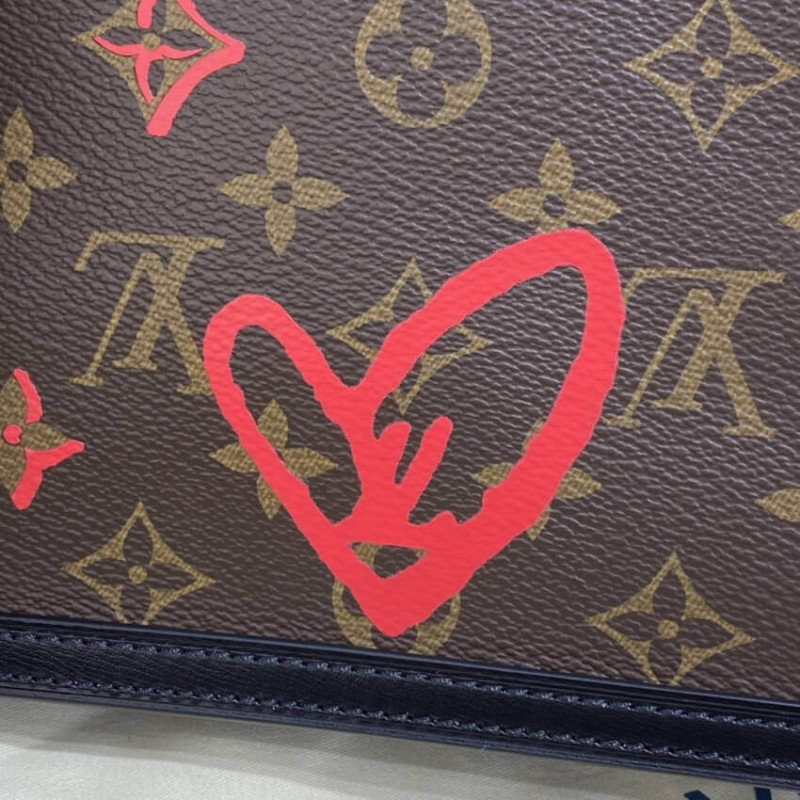 Louis Vuitton Mini Dauphine M45889-8