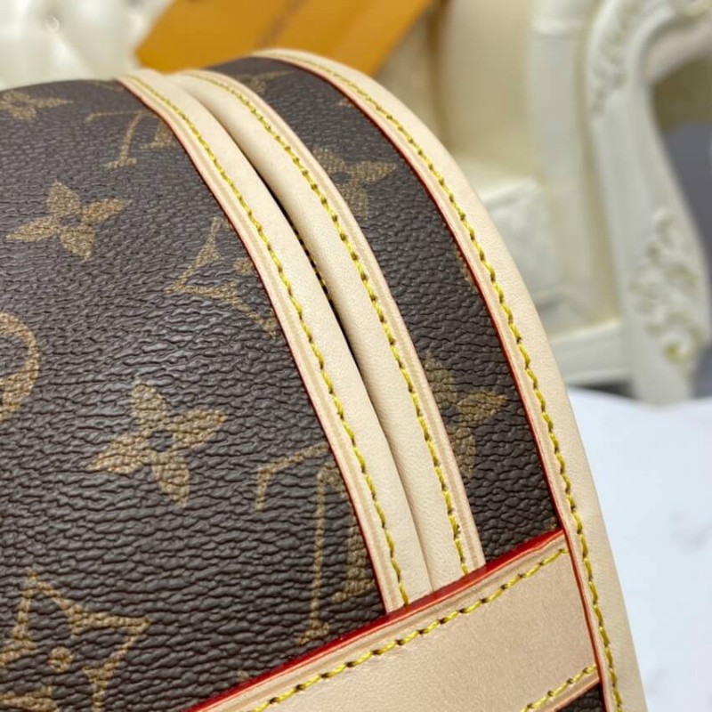 Louis Vuitton Monogram Canvas Carrier 40 M42024-7