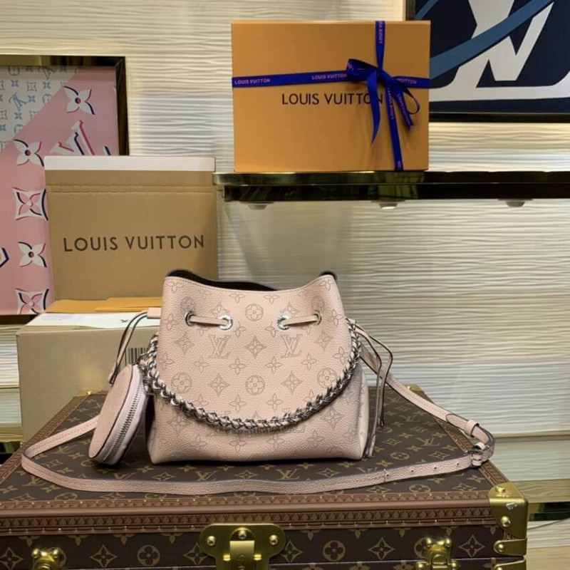 Louis Vuitton Mahina Leather Bella M57068-2