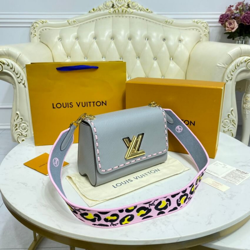 Louis Vuitton Epi Leather Twist MM M58606-3