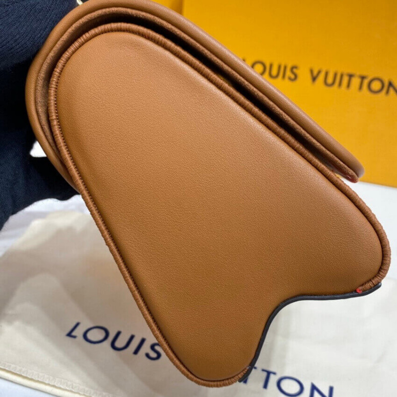 Louis Vuitton Twist PM M57722-5