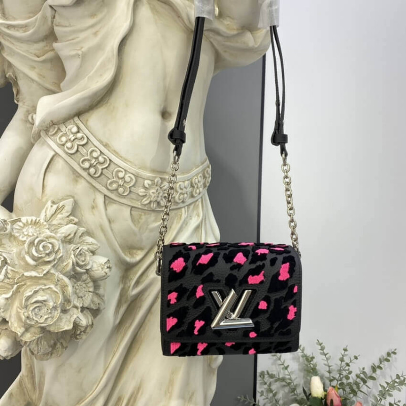 Louis Vuitton Twist PM M58569-1