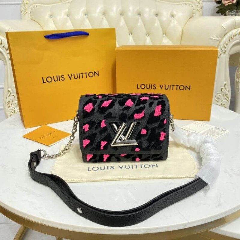 Louis Vuitton Twist PM M58569-2