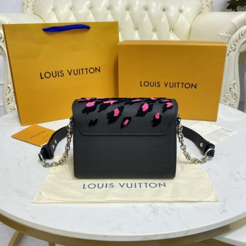 Louis Vuitton Twist PM M58569-4