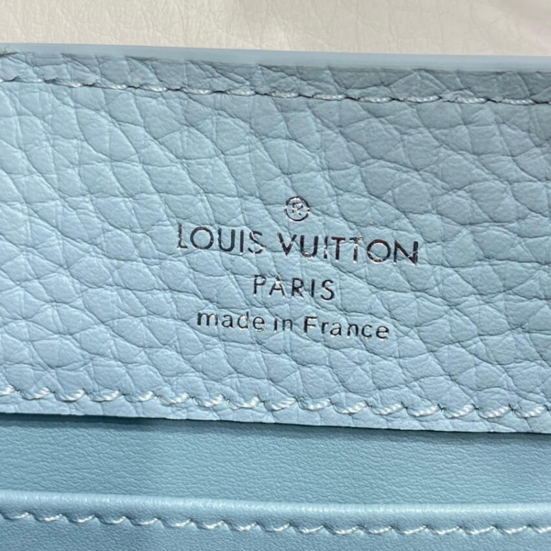 Louis Vuitton Taurillon Cuero Capucines Mini M57519-15