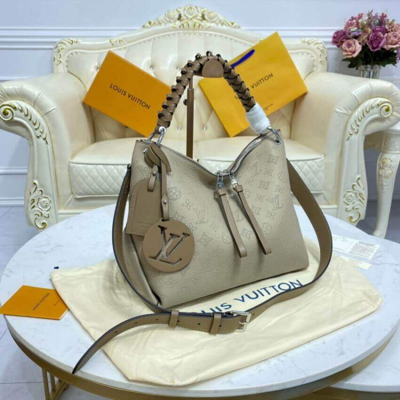 Louis Vuitton Beaubourg Hobo MM M56084-4