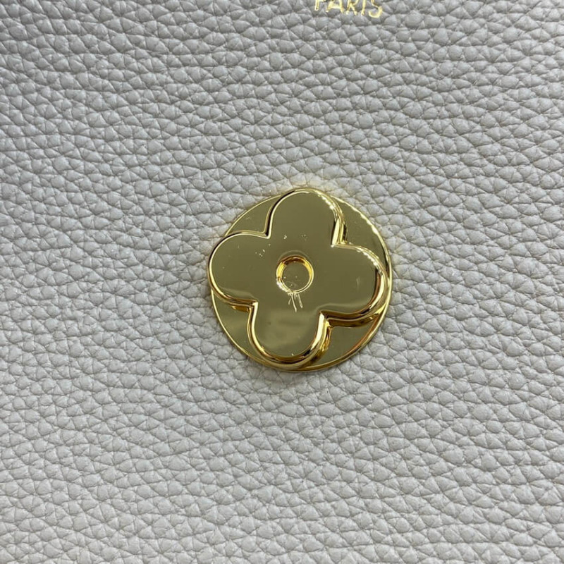 Louis Vuitton LV Pont 9 Soft PM M58728-14