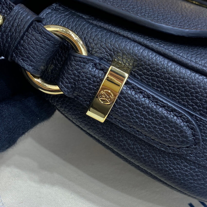 Louis Vuitton LV Pont 9 Soft PM M58727-10