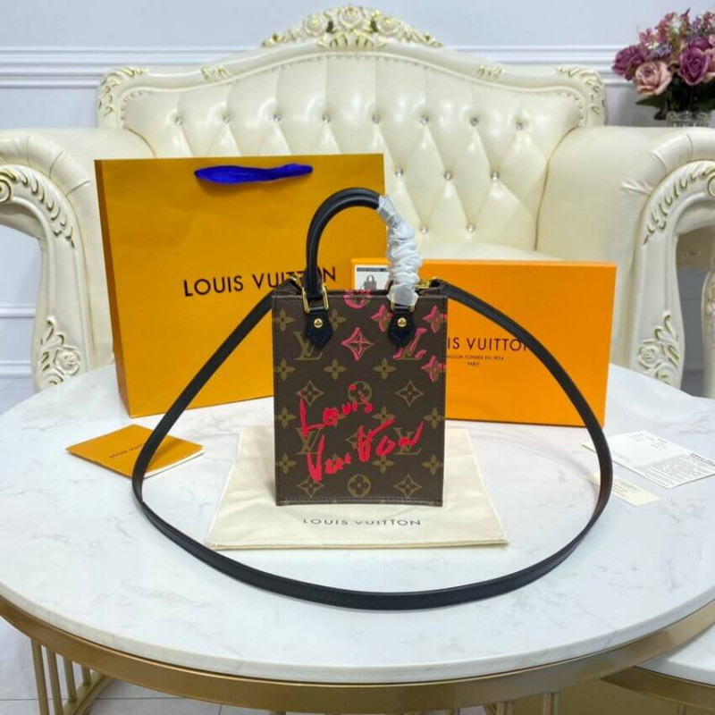 Louis Vuitton Signature dibujó Petit Sac Plat M80839-4