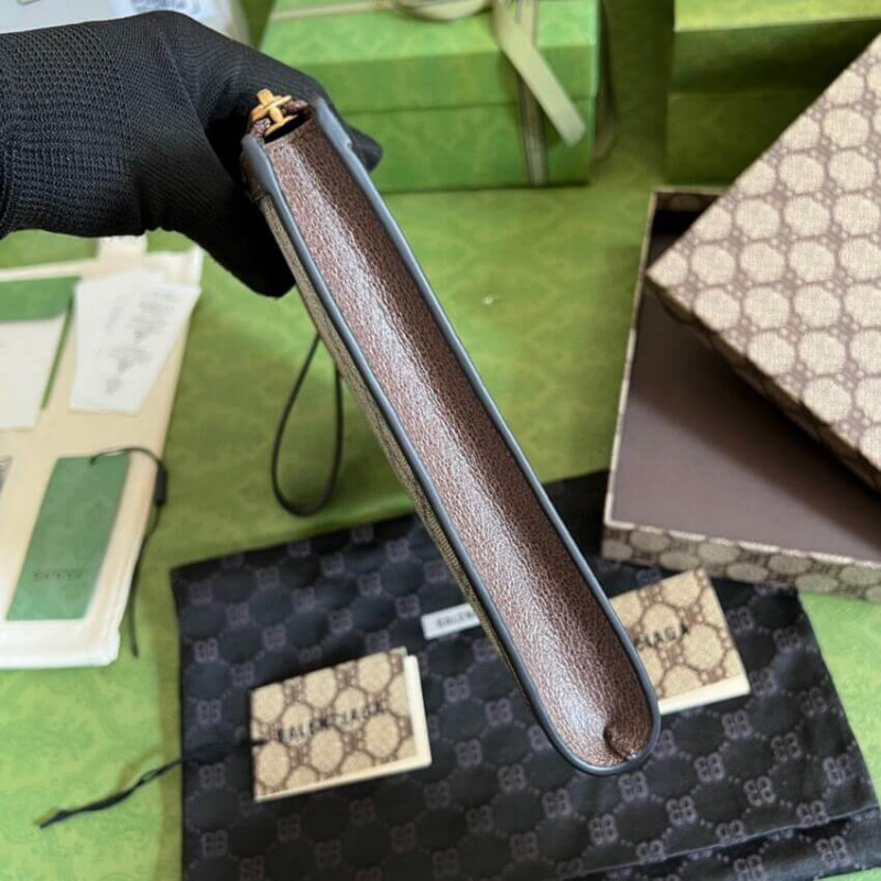 Balenciaga x Gucci Hacker Pouch 680382-3