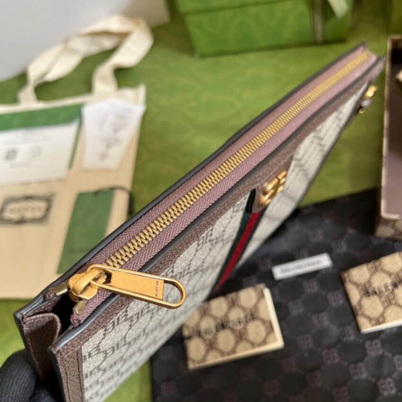 Balenciaga x Gucci Hacker Pouch 680382-6