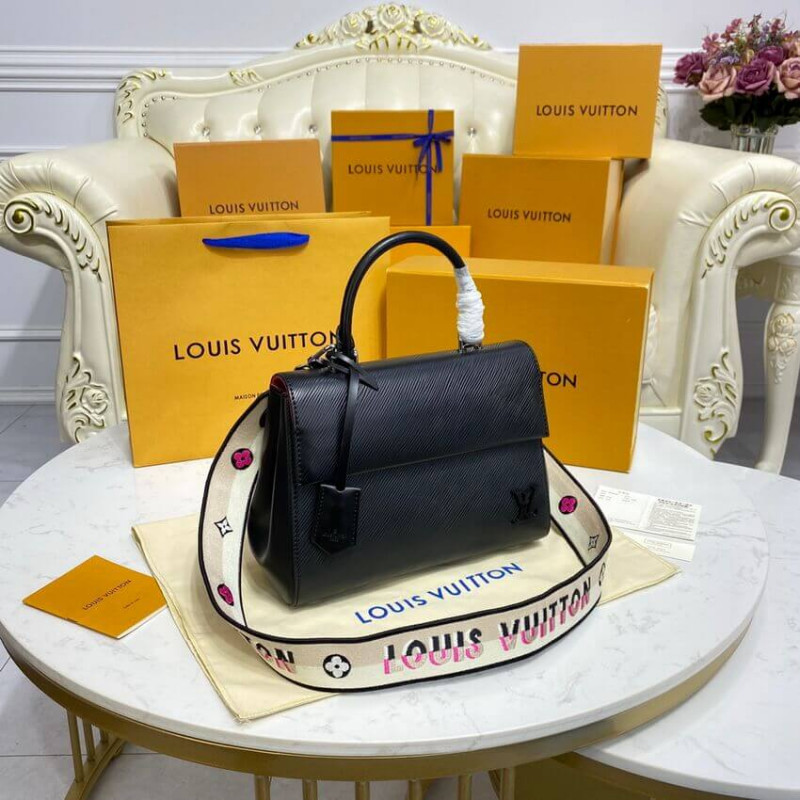 Louis Vuitton Epi Leather Cluny BB M59134 Negro-5